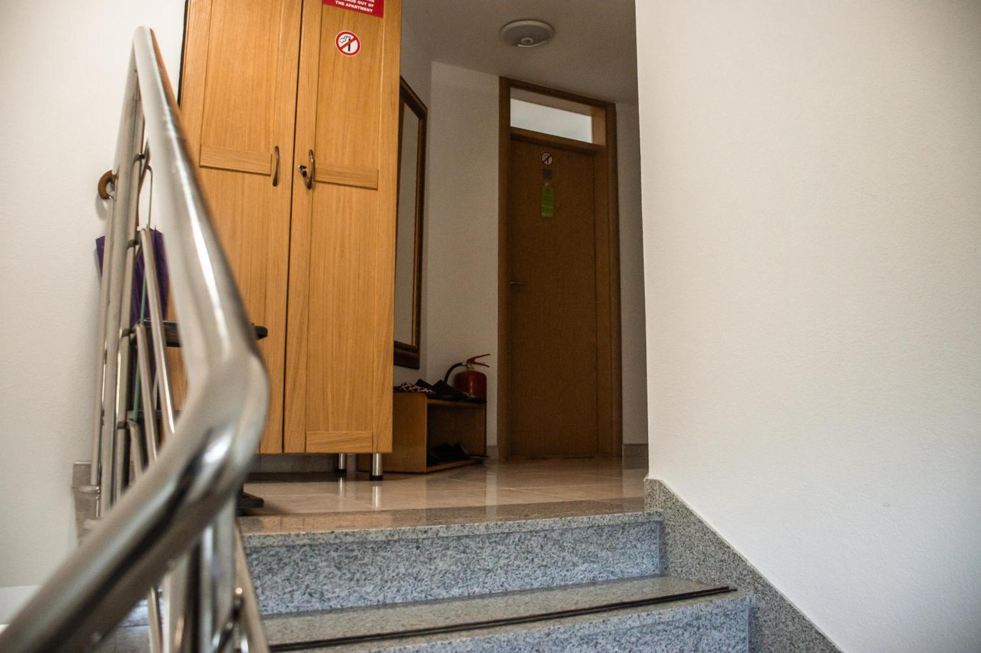 Apartments Basic Високо Экстерьер фото