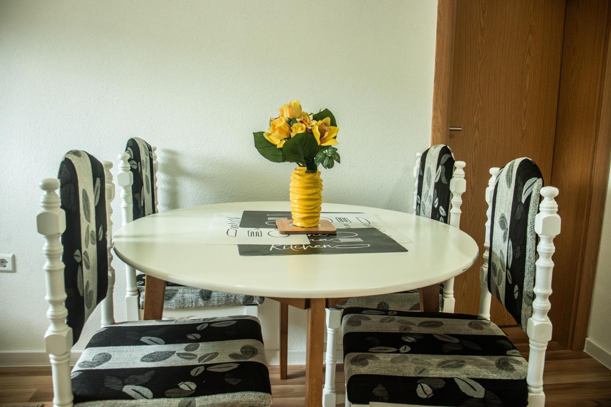 Apartments Basic Високо Экстерьер фото